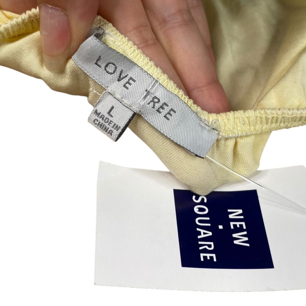 Love Tree NWT Butter Yellow Tencel Milkmaid Crop Top Smocked Coquette Cottage L - Picture 6 of 7